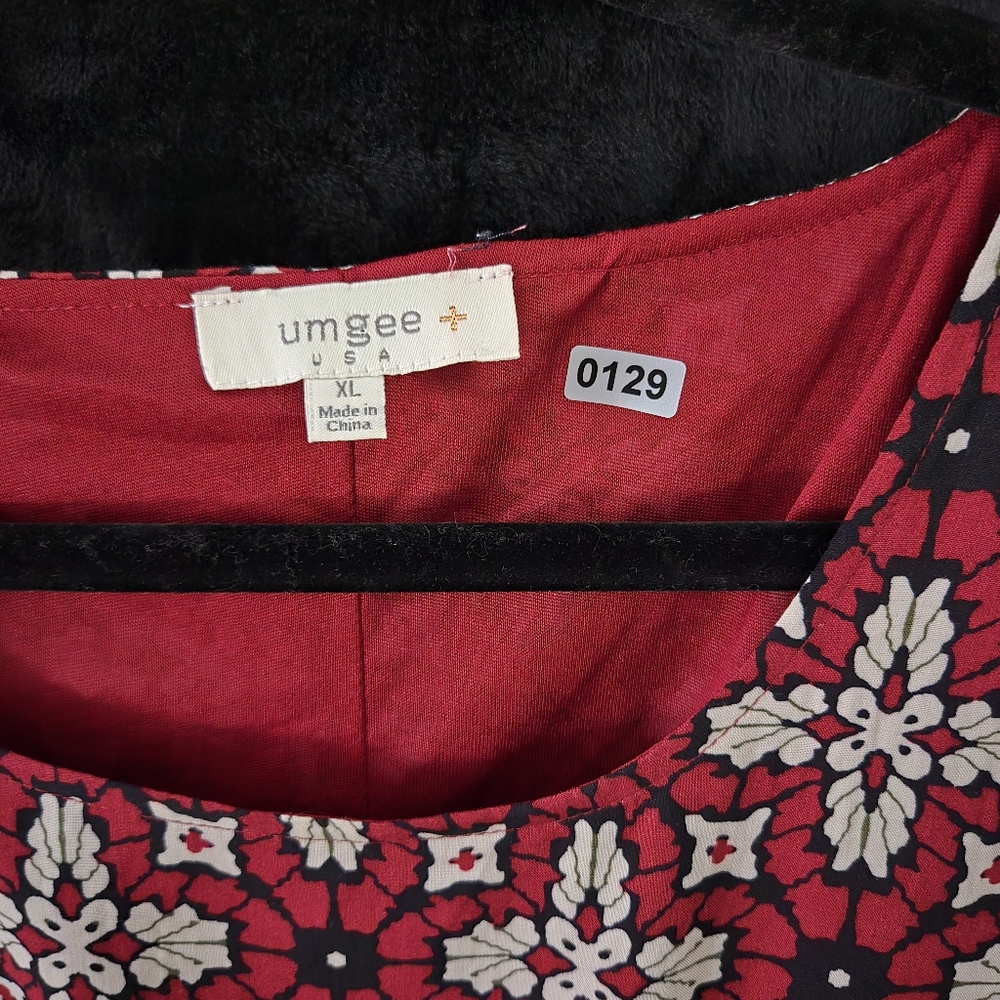 Red print dress - Picture 5 of 11